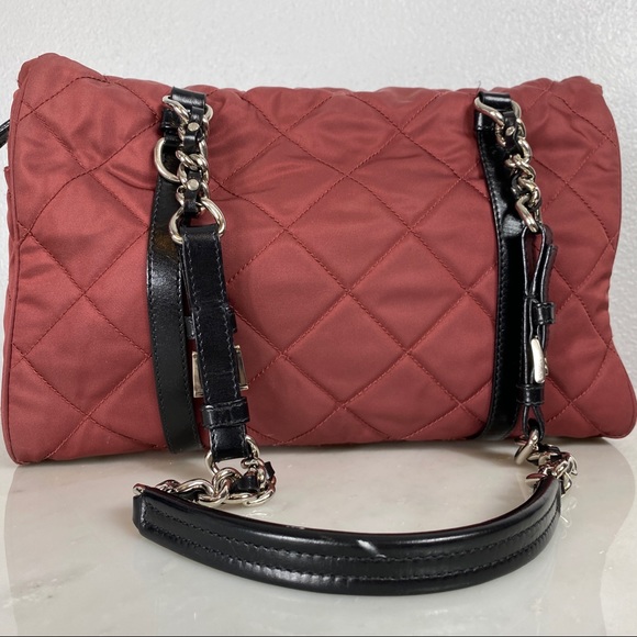 Prada bag - Picture 3 of 11